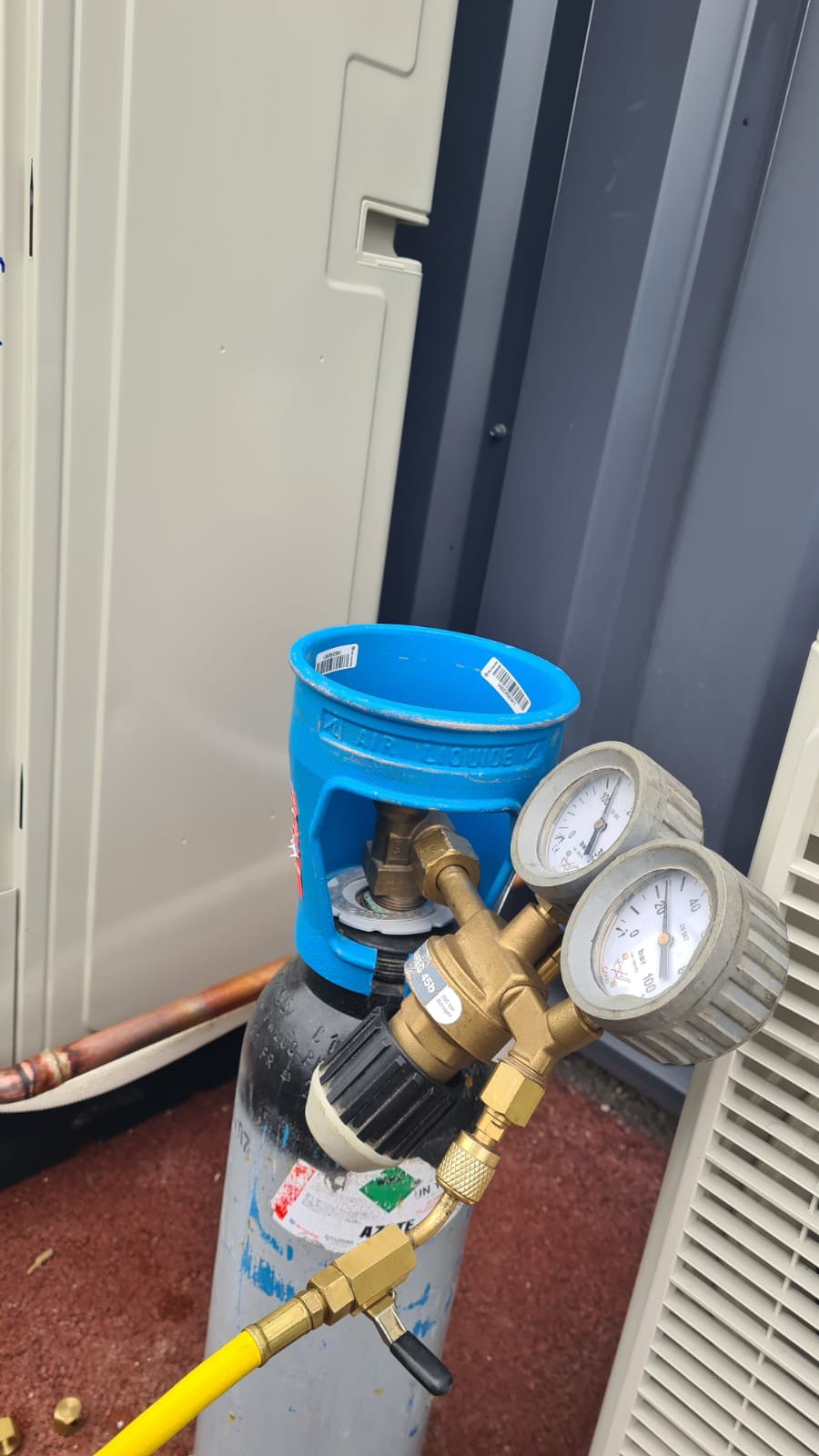 Détendeur azote 200 bar — chantier climatisation