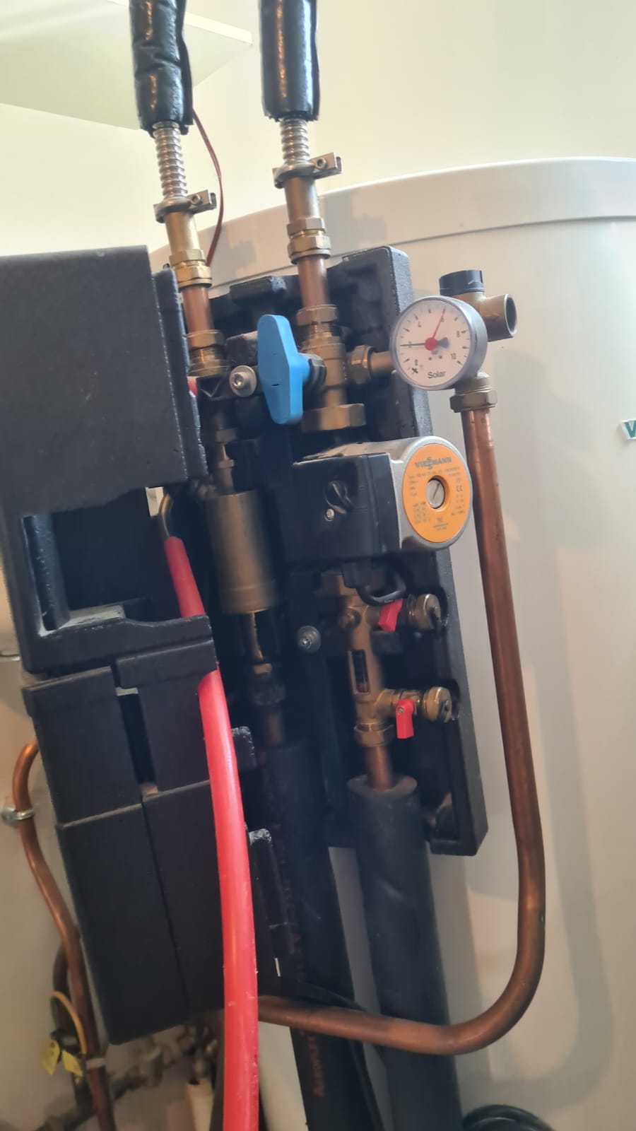 Ballon Viessmann — groupe hydraulique et circulateur